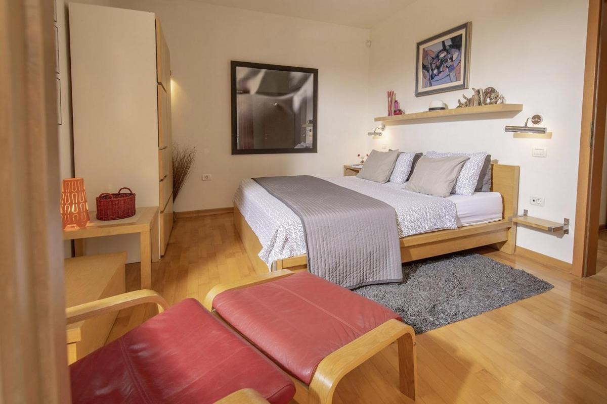 Villa Emili In Medulin - Haus Fuer 4-5 Personen Екстериор снимка